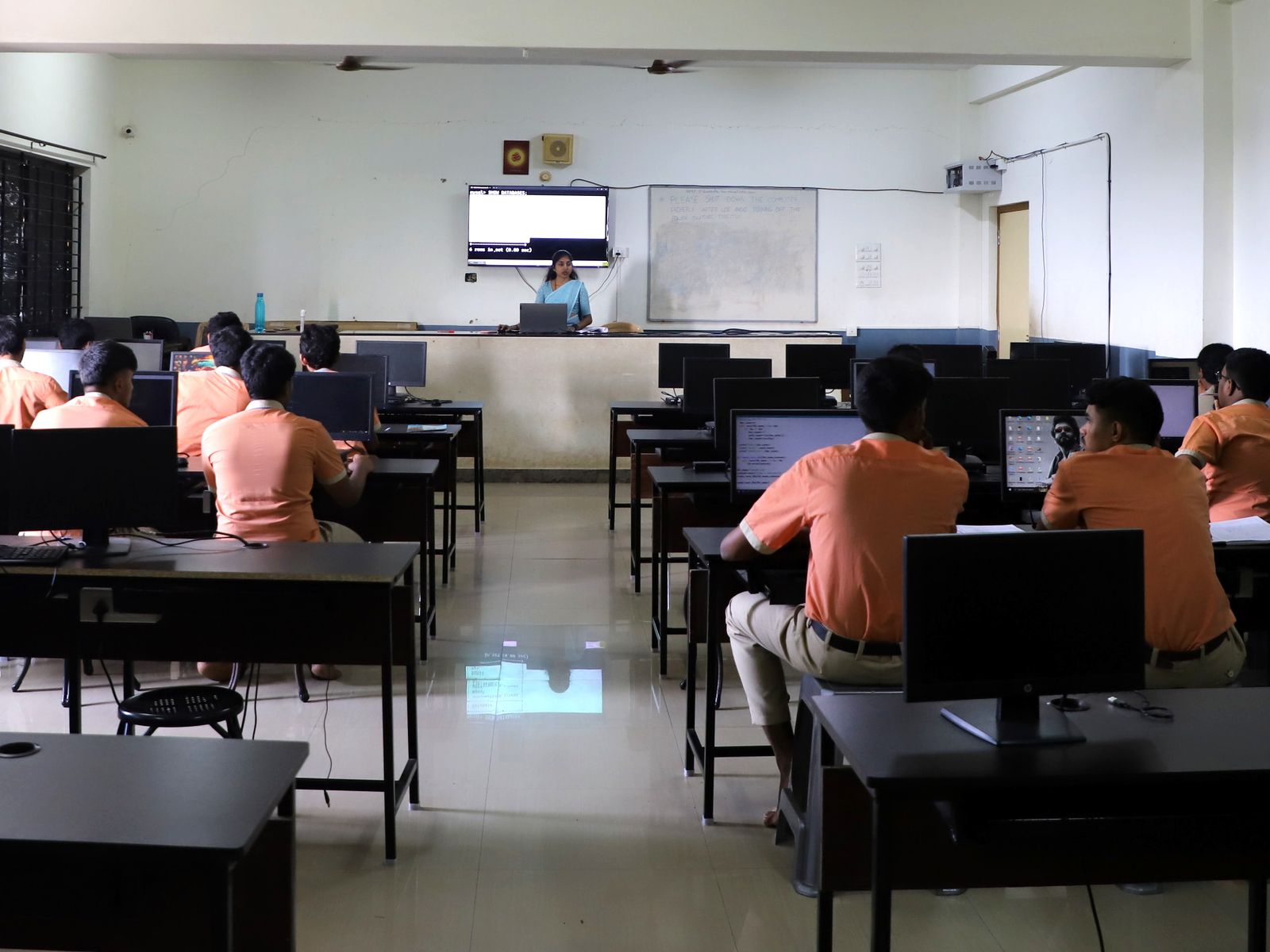 Commerce students in the computer lab
